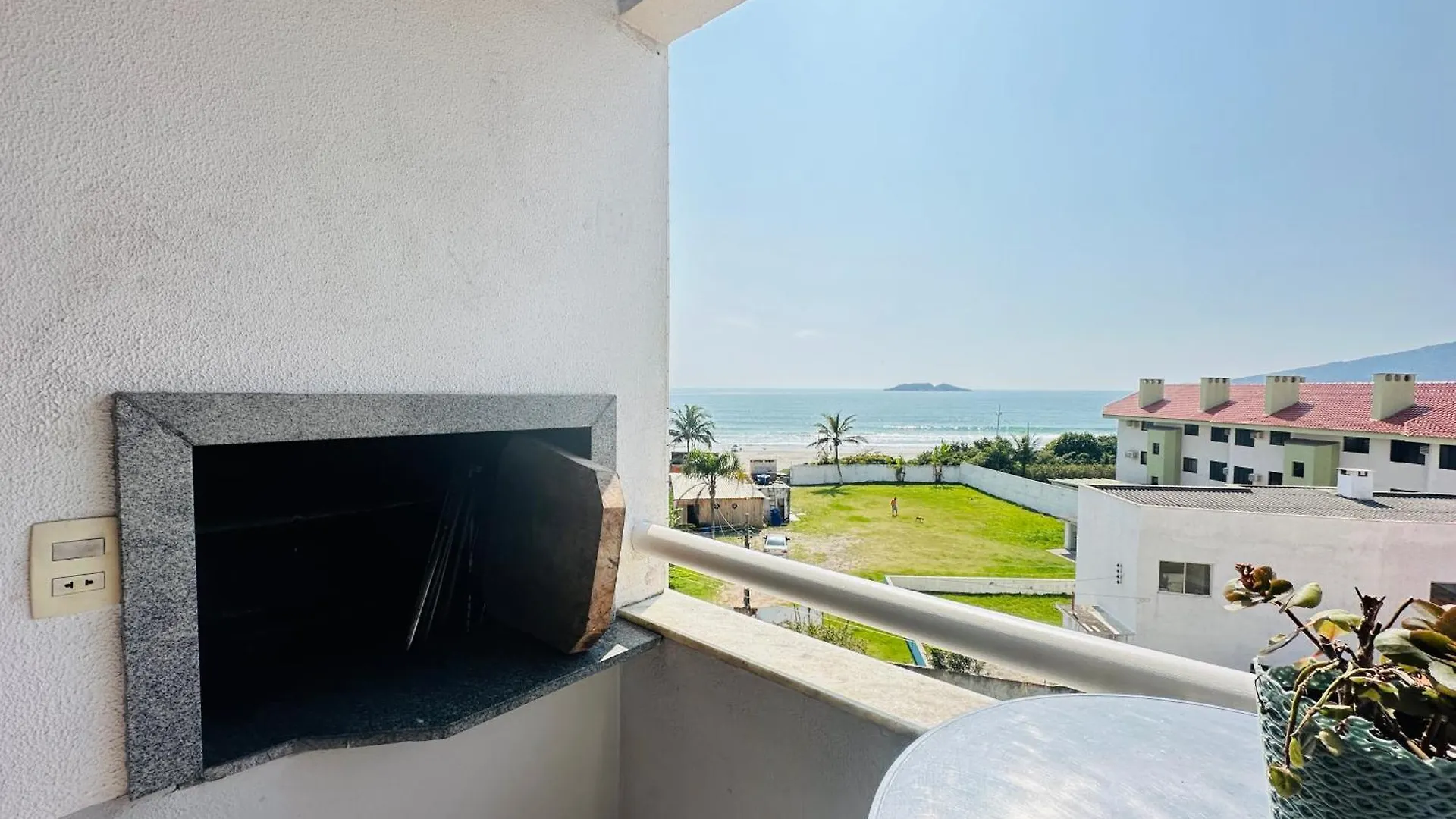 Centrinho, Churrasqueira E Piscina, Familia, Vista Mar Brazil